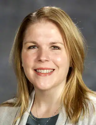 Headshot of Kelly Williams